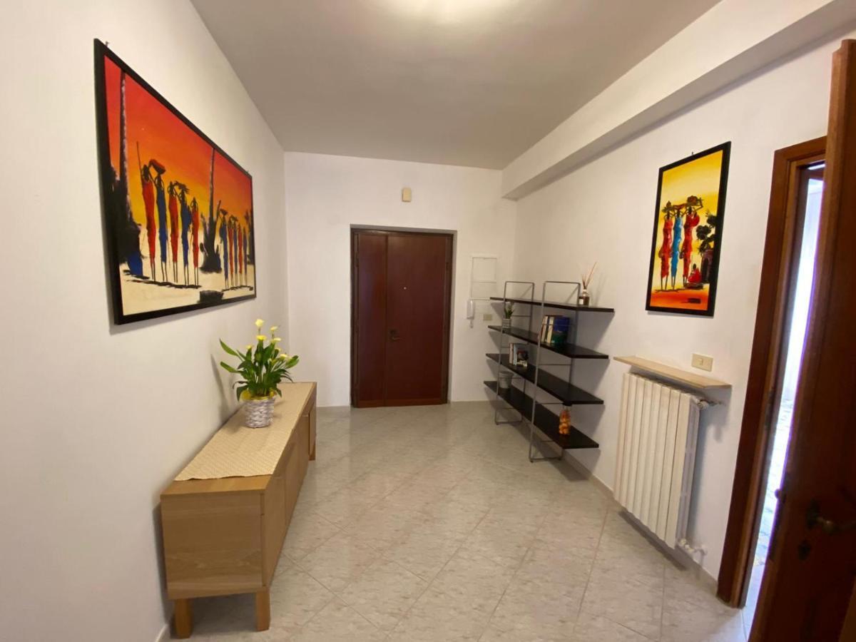 Hotel Ristorante Centosedici Terracina Exterior photo